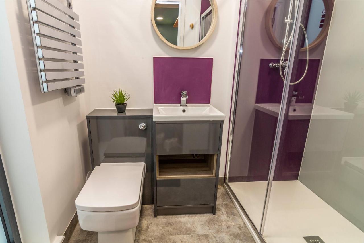 Romantic Getaway Studio Pods Close To City Centre With Free Wifi ダービー エクステリア 写真