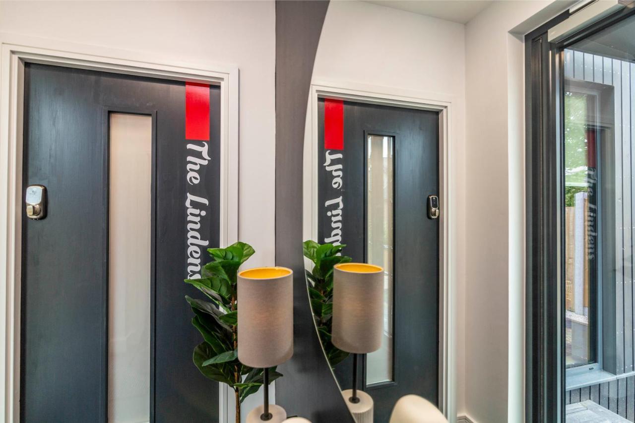 Romantic Getaway Studio Pods Close To City Centre With Free Wifi ダービー エクステリア 写真