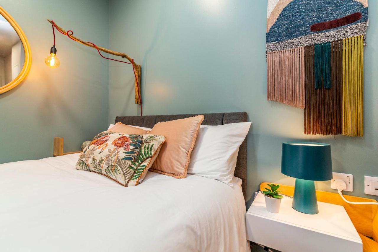 Romantic Getaway Studio Pods Close To City Centre With Free Wifi ダービー エクステリア 写真